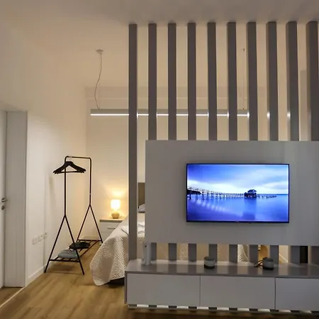 Doraci * ティラナ