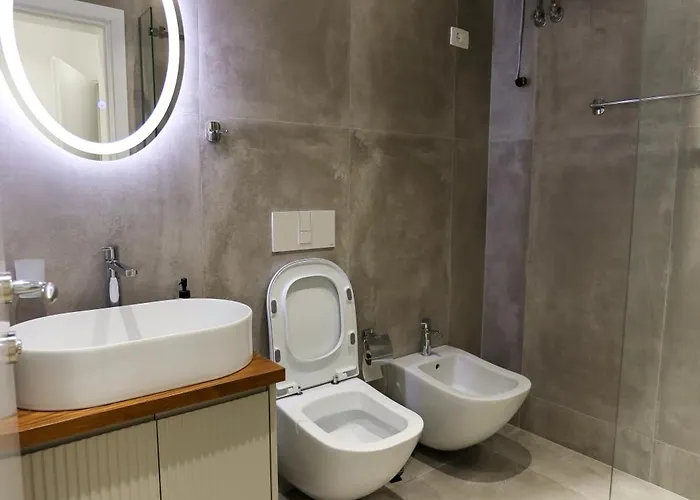 Doraci * ティラナ