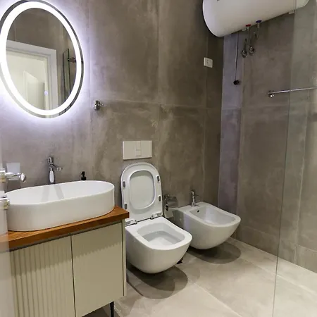 Doraci * تيرانا